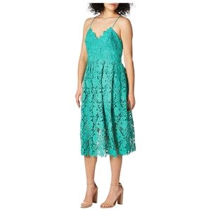 NWT Donna Morgan lace, spaghetti strap, midi dress, Size 0, Sea Green